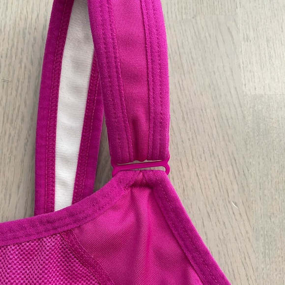 New Balance Medium Support Sports Bra in Hot Magenta Pink - Picture 4 of 11